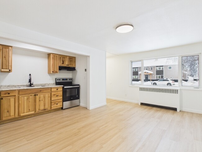 Photo - 901 Gilmore St Unit E