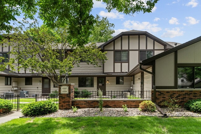 Building Photo - 13317 Zenith Ln