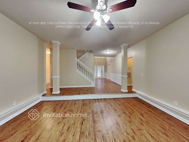 7062 Cavender Dr SW