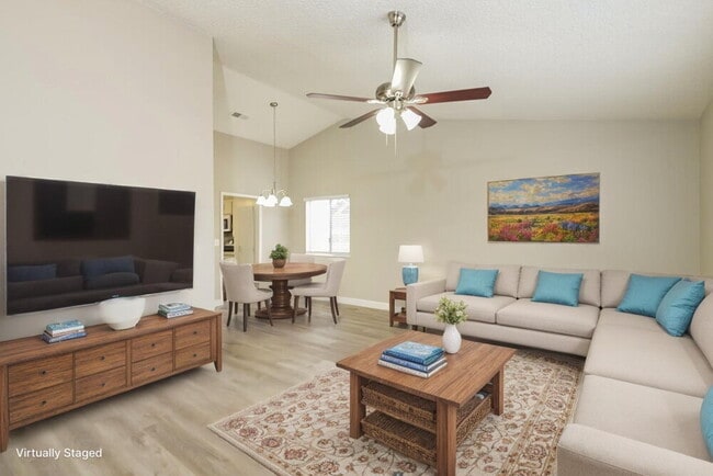 Photo - 212 Appian Way