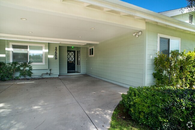 Building Photo - 17559 Blackhawk St Rental