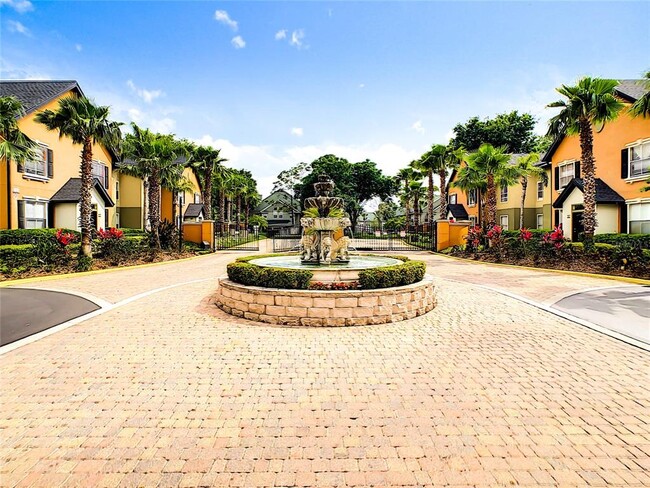 Photo - 6025 Westgate Dr Unit 2524