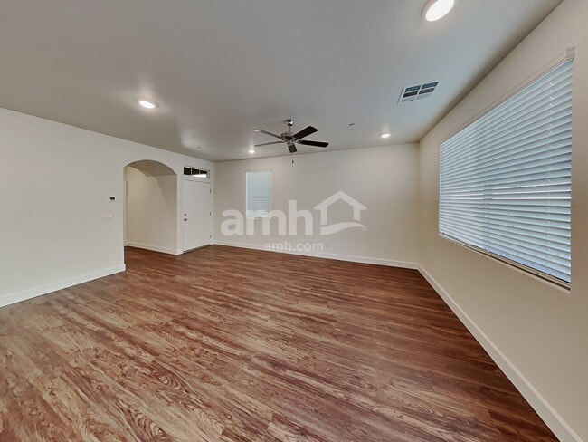 Photo - 83 Foxridge Swings Ln