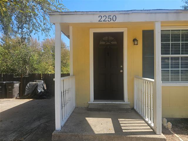 Photo - 2250 True Ave