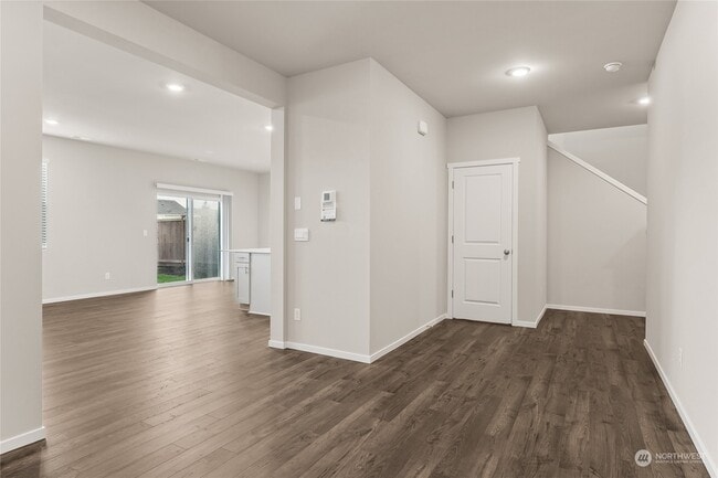 Photo - 1478 SW Pendleton Way