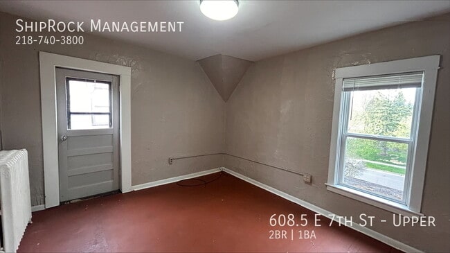 Photo - 608.5 E 7th St Apartment Unit Upper