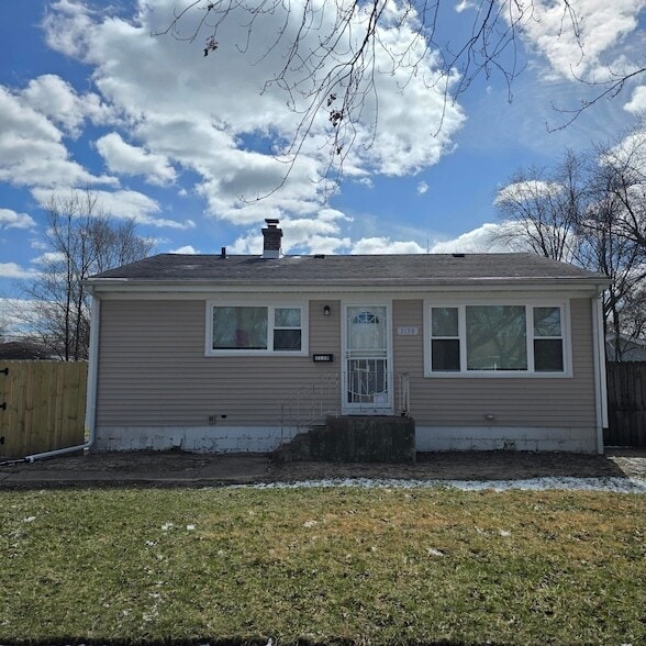 Building Photo - 3138 Duluth St