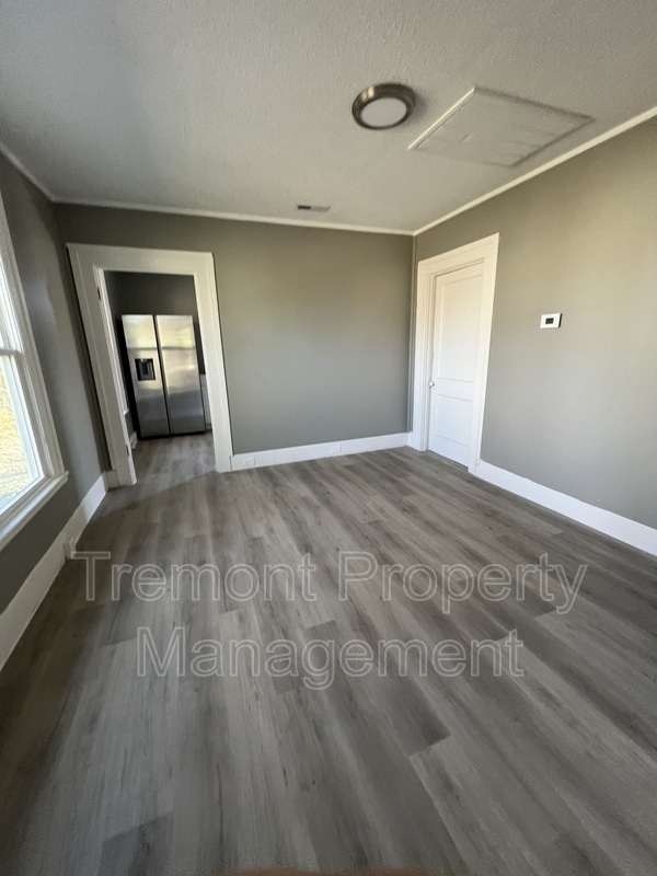 Photo - 726 Henderson Ave