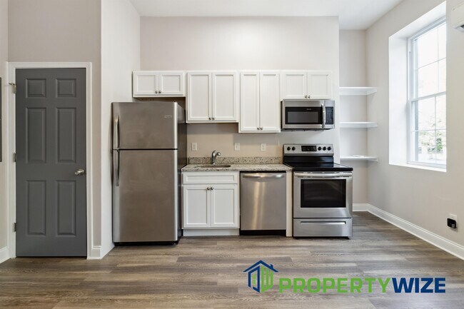 Photo - 833 Hollins St Unit 1F