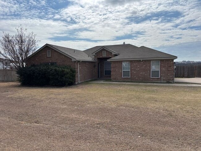 Photo - 112 Pepperbush Ln