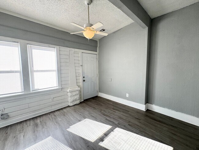 Photo - 1119 NW 9th St
