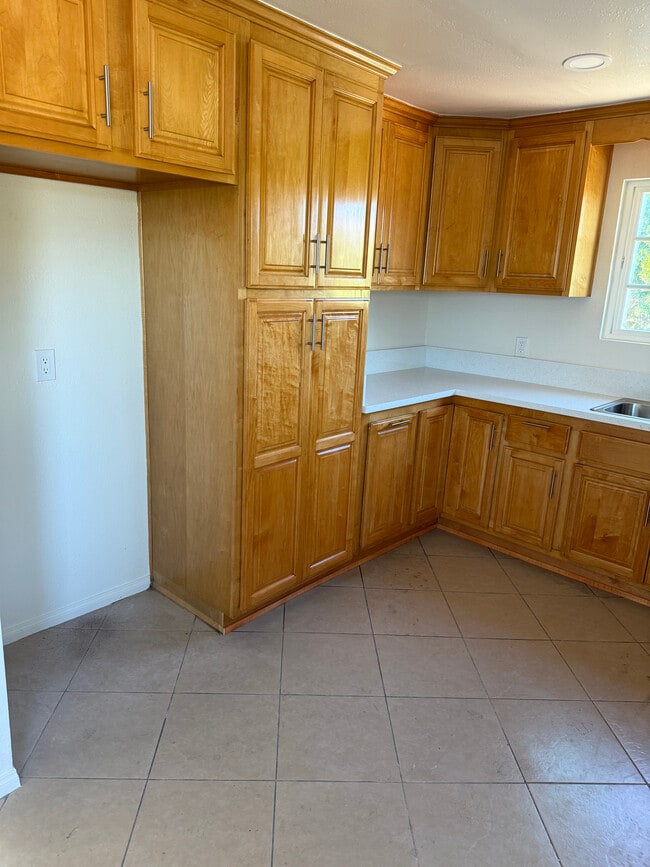 Photo - 9602 Otis St Unit B