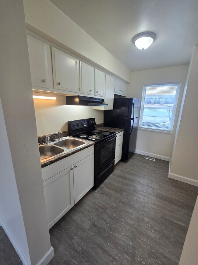 Photo - 104 Poplin Pl Unit 5