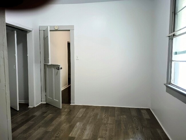 Photo - 1212 Elizardi Blvd