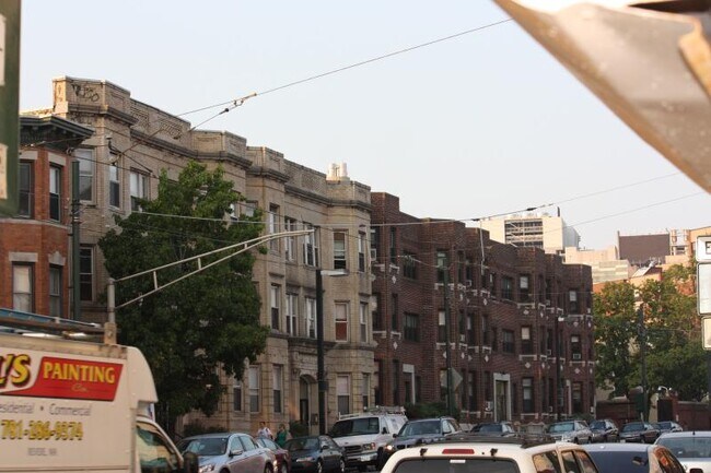 Photo - 894 Huntington Ave Unidad 6