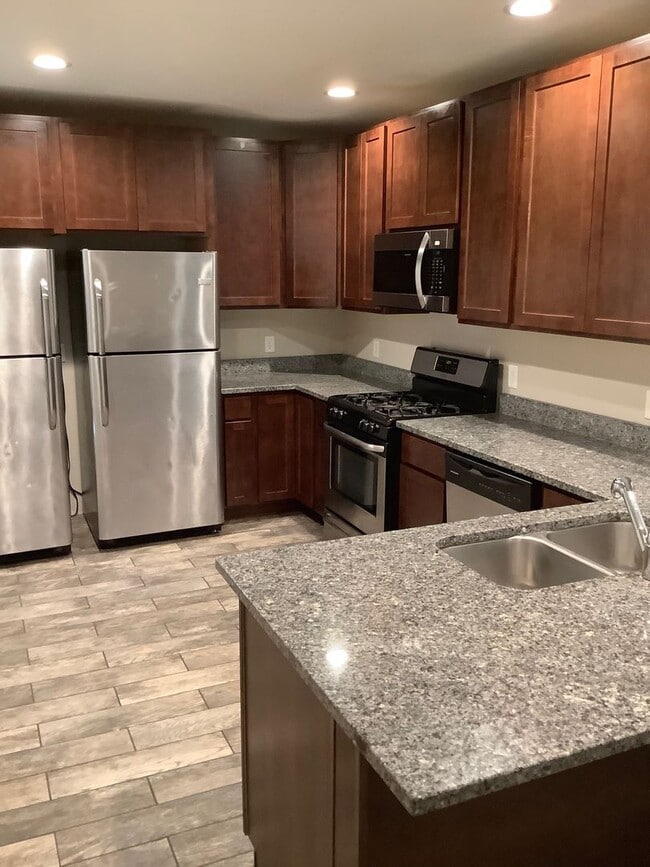 Updated 8 Bedroom house in Dinkytown! House Rental in Minneapolis, MN