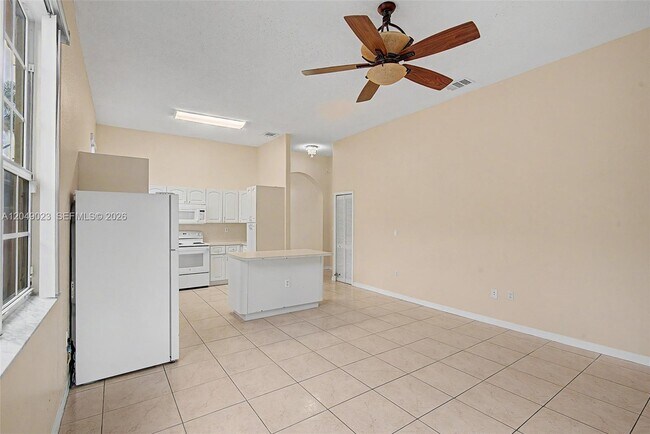 Photo - 15339 SW 32nd Terrace