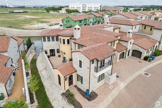 Building Photo - 28 Comillas Dr Rental