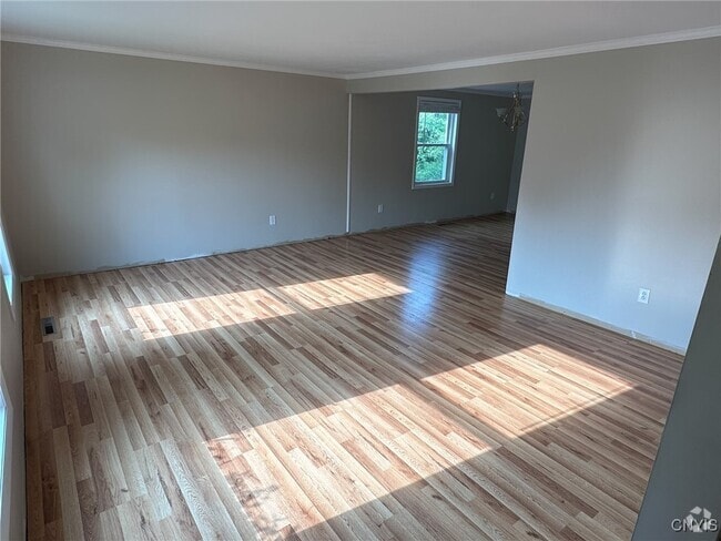 Building Photo - 6846 Crystalwood Dr Rental