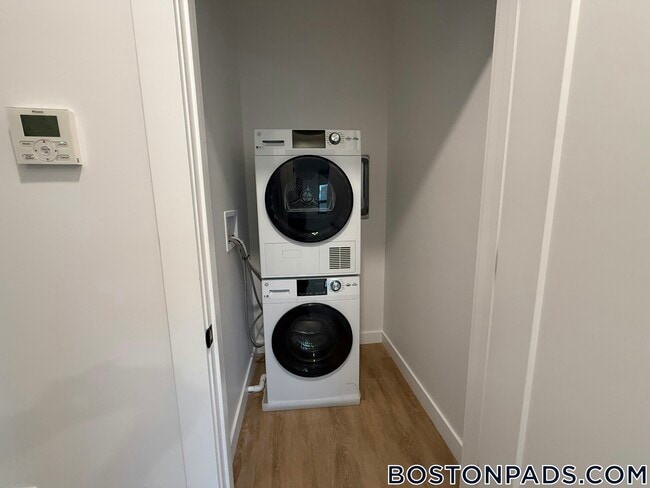 Building Photo - 199 Gardner St