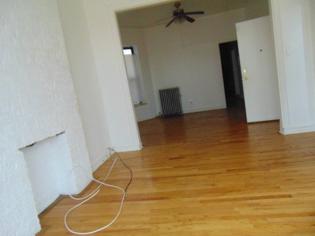 Photo - 5418 S Aberdeen St Unidad 2