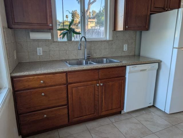 Photo - 1280 Fredericks St