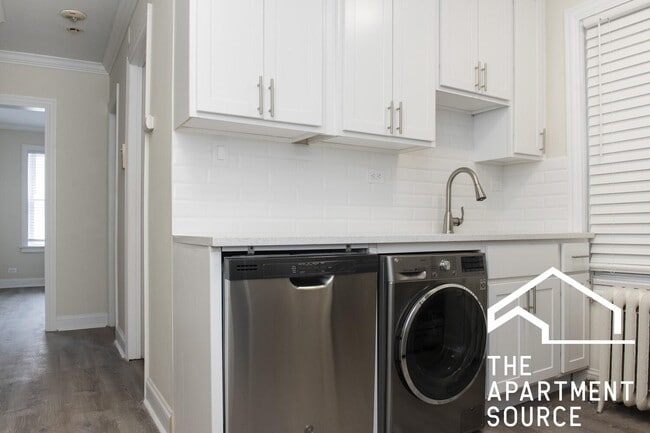 Photo - 733 Elm St Unit 302