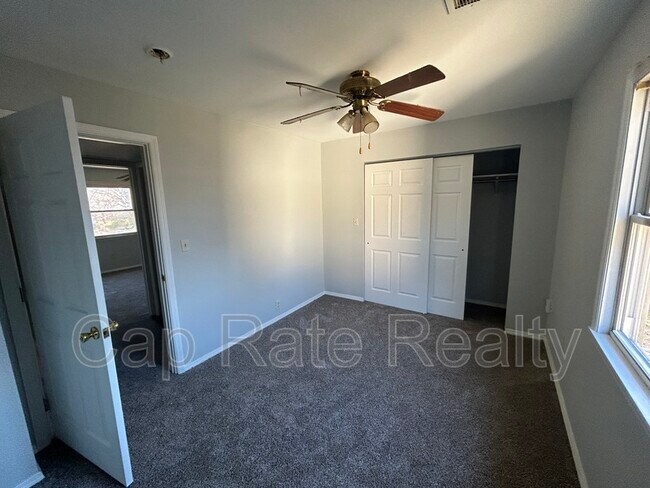 Photo - 3137 McGuffey Rd