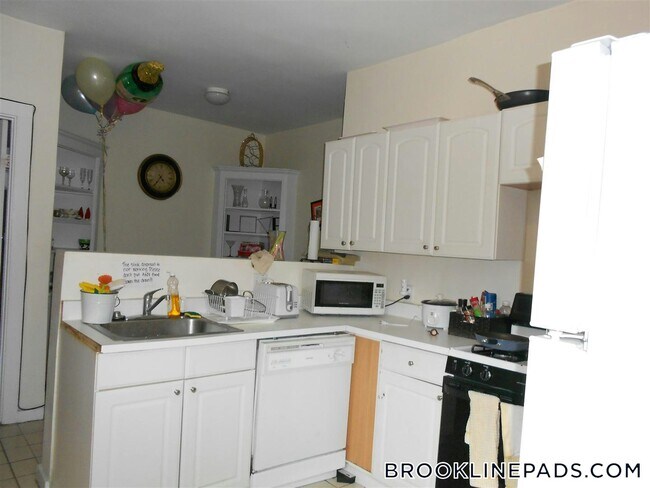 68 Egmont St Unit 5