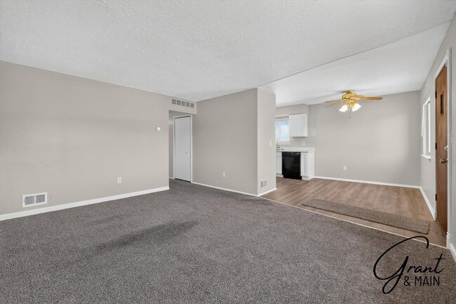 Photo - $1550 3 bedrooms