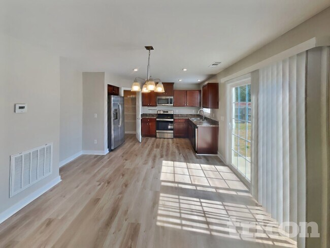 Photo - 5120 Kensal Dr