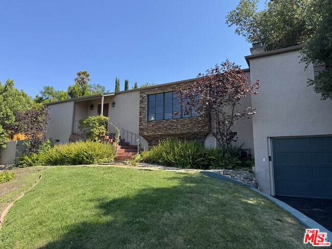 Building Photo - 3392 Tareco Dr Rental