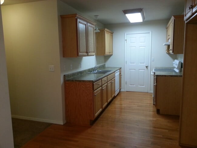2977 West Village Lane