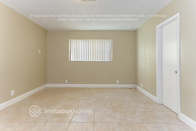 Photo - 1153 SW 25th Ave