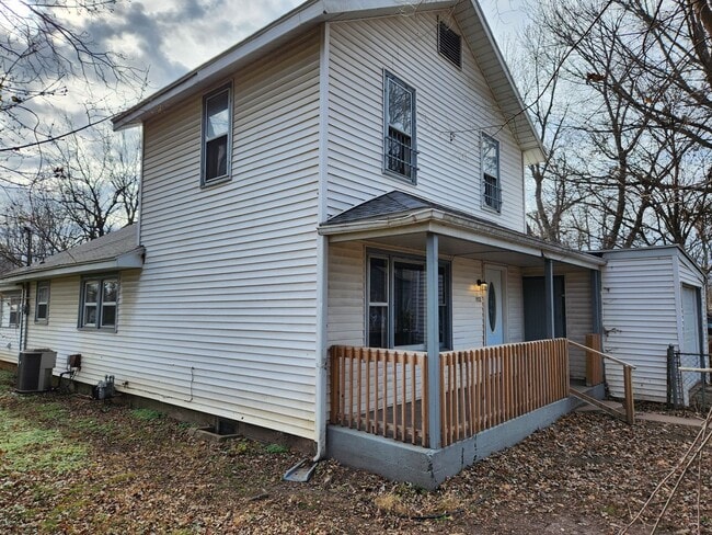 Photo - Spacious 3-Bedroom, 2-Bathroom Home AVAILABLE NOW!!