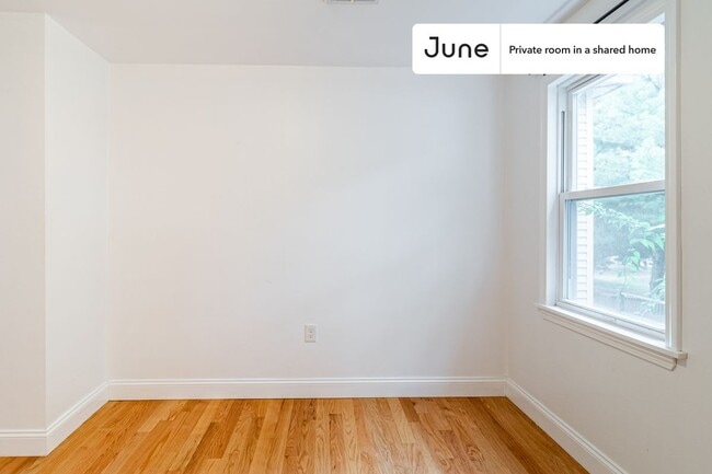 Photo - Room in Shared 6 bed/2 bath home Unit B