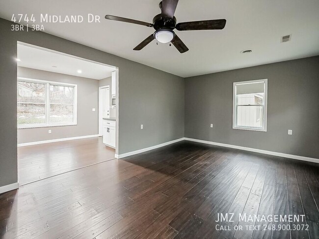 Photo - 4744 Midland Dr