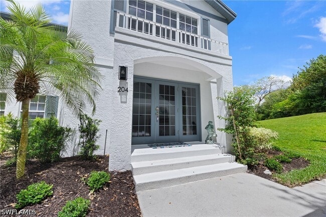 Photo - 818 Tanbark Dr Unit 204