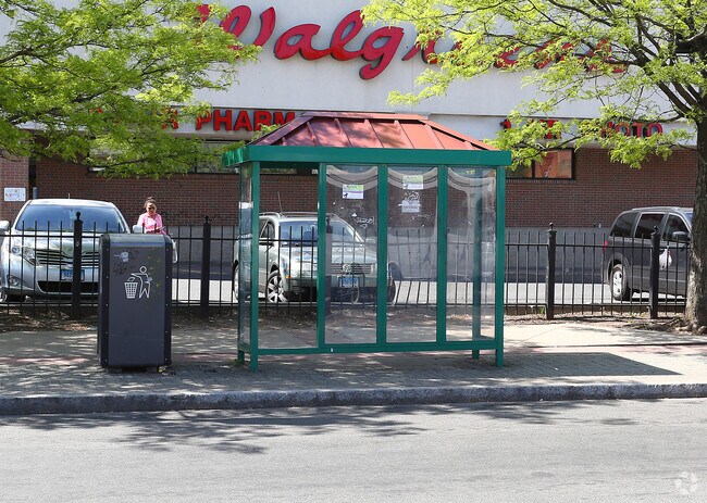 Photo - 131 Washington St