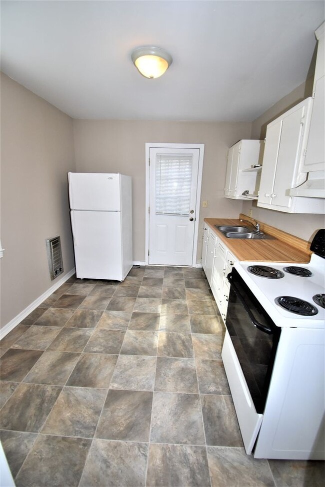 Photo - 936 Woody Hills Dr Unit 938