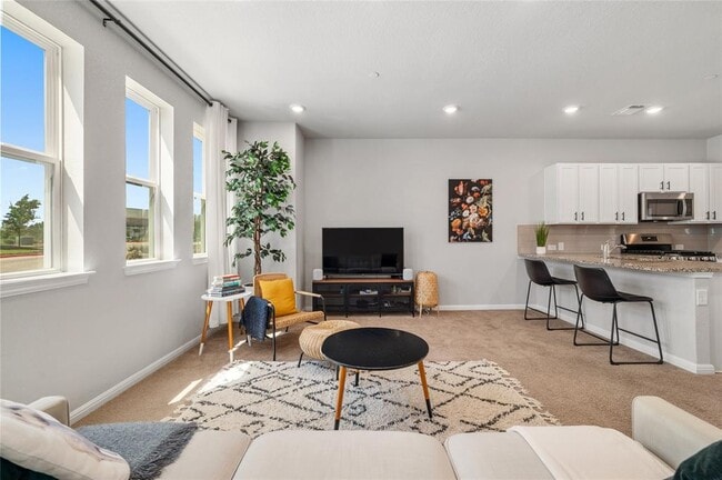 Photo - 9015 Cattle Baron Path