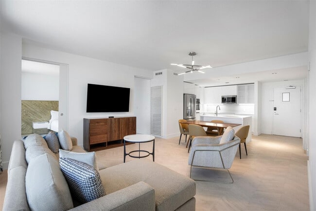 Photo - 3101 Bayshore Dr Unidad 2306