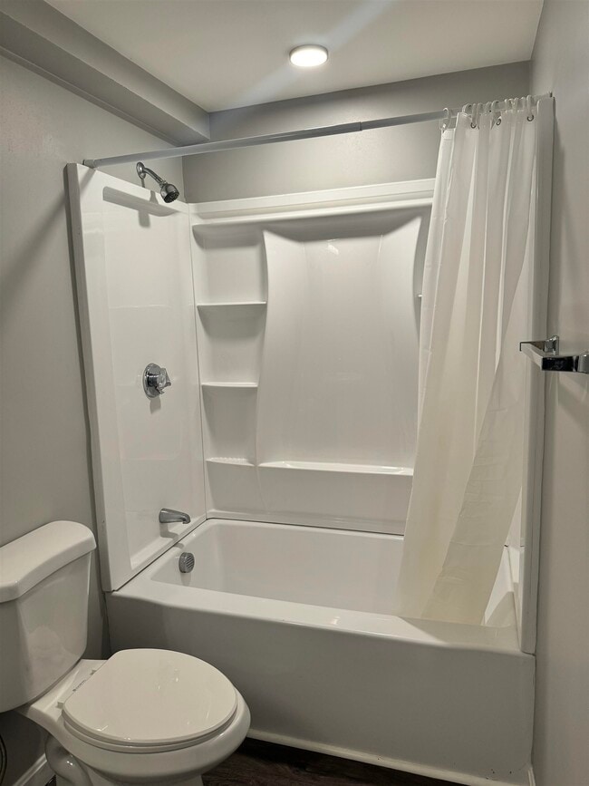 Photo - 10 Monarch Wy Unit 102