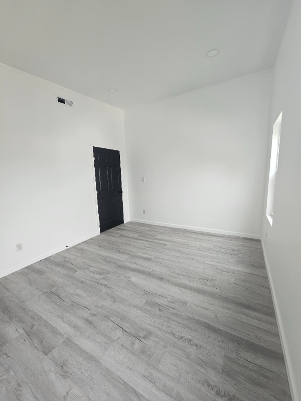 Photo - 5163 Wakefield St Unidad 5