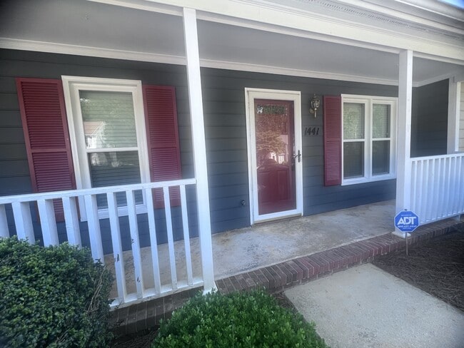 Building Photo - 1441 Bailey Cir Rental