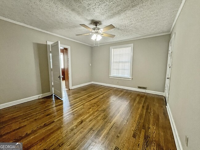 Photo - 111 E Screven St