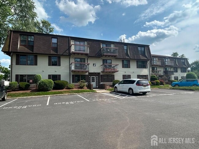 Photo - 111 Orlando St
