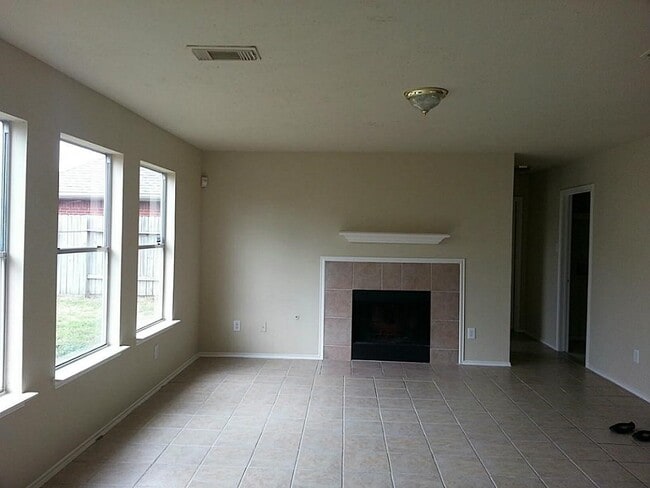 Photo - 6719 Lower Arrow Dr