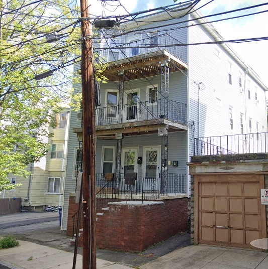Photo - 11 Aberdeen Rd Unit 1