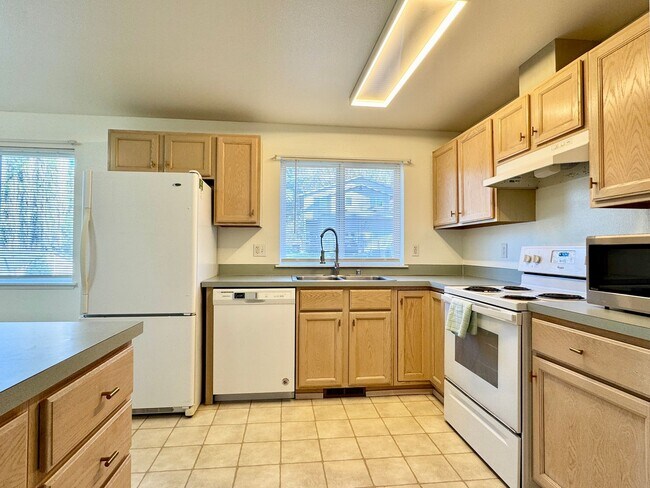 Photo - 233 N Bower Ln